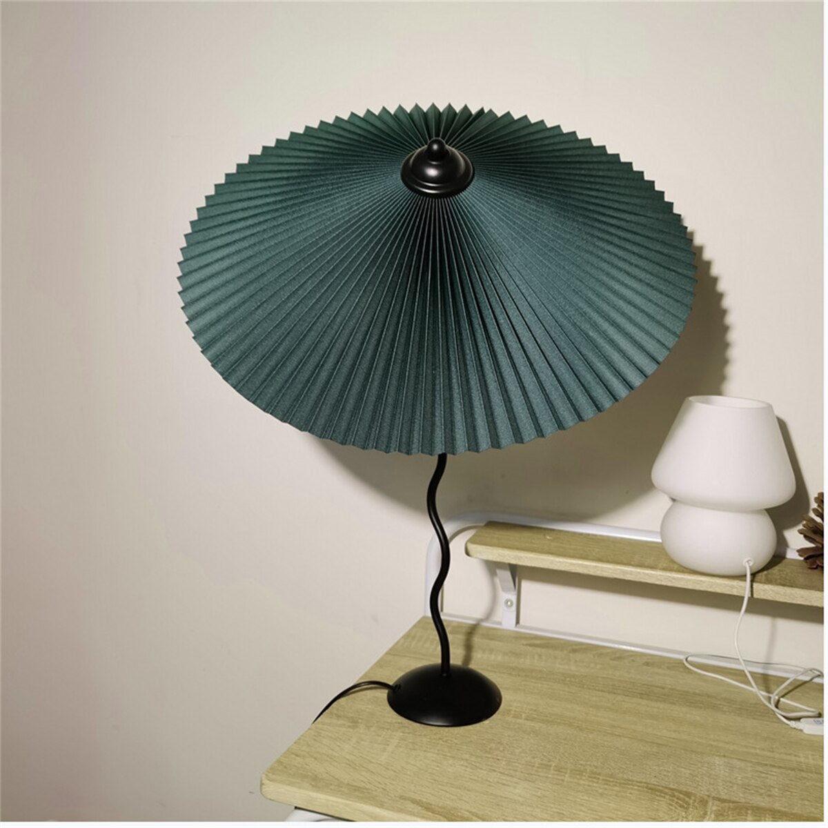 UMBRELLA Large Shade Pleated Table Lamp