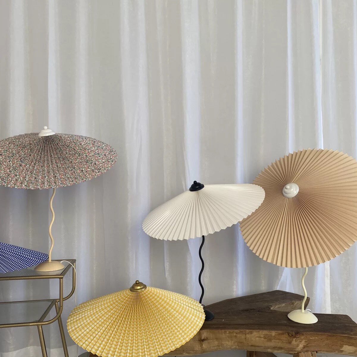 UMBRELLA Large Shade Pleated Table Lamp