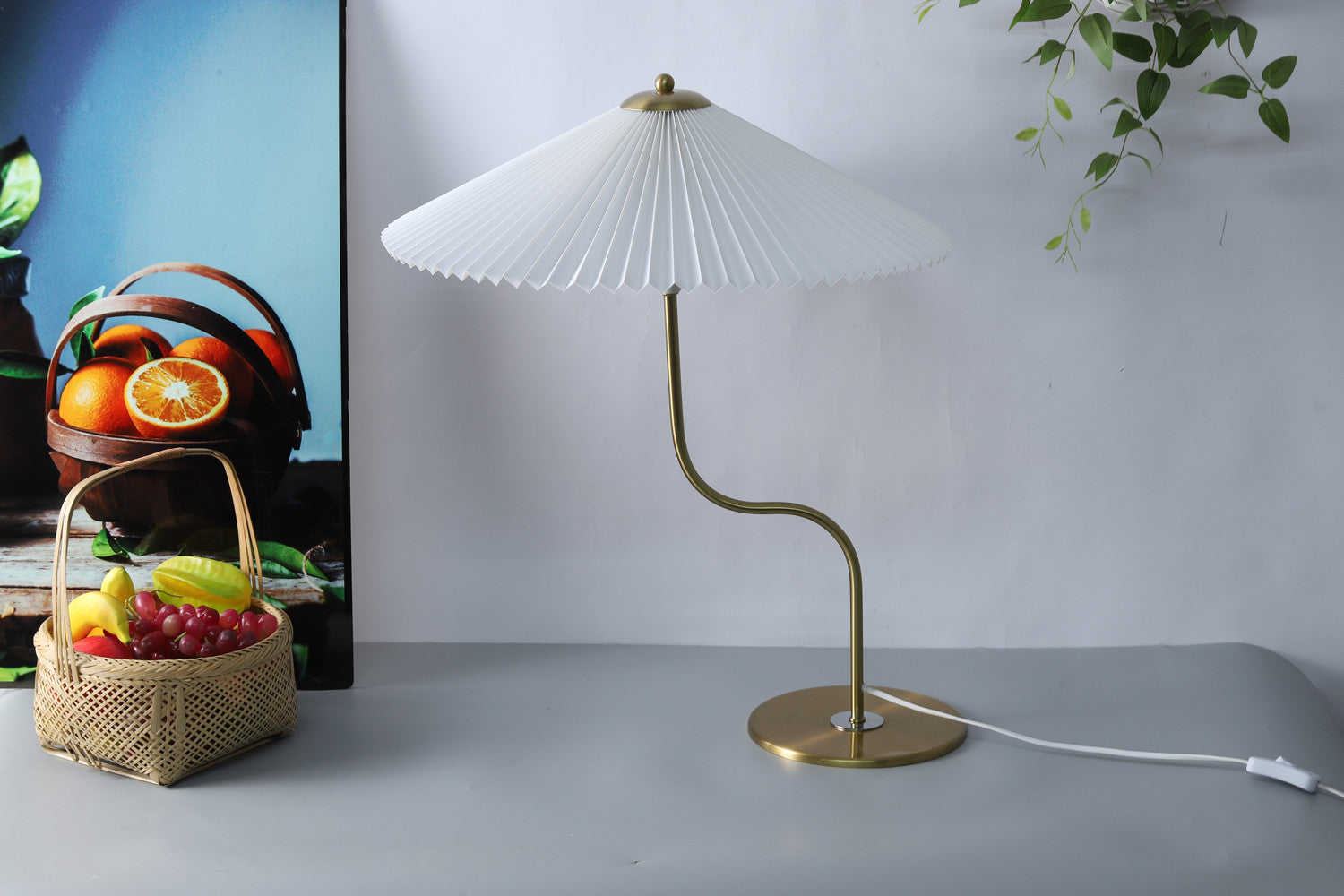 SWING retro umbrella table lamp